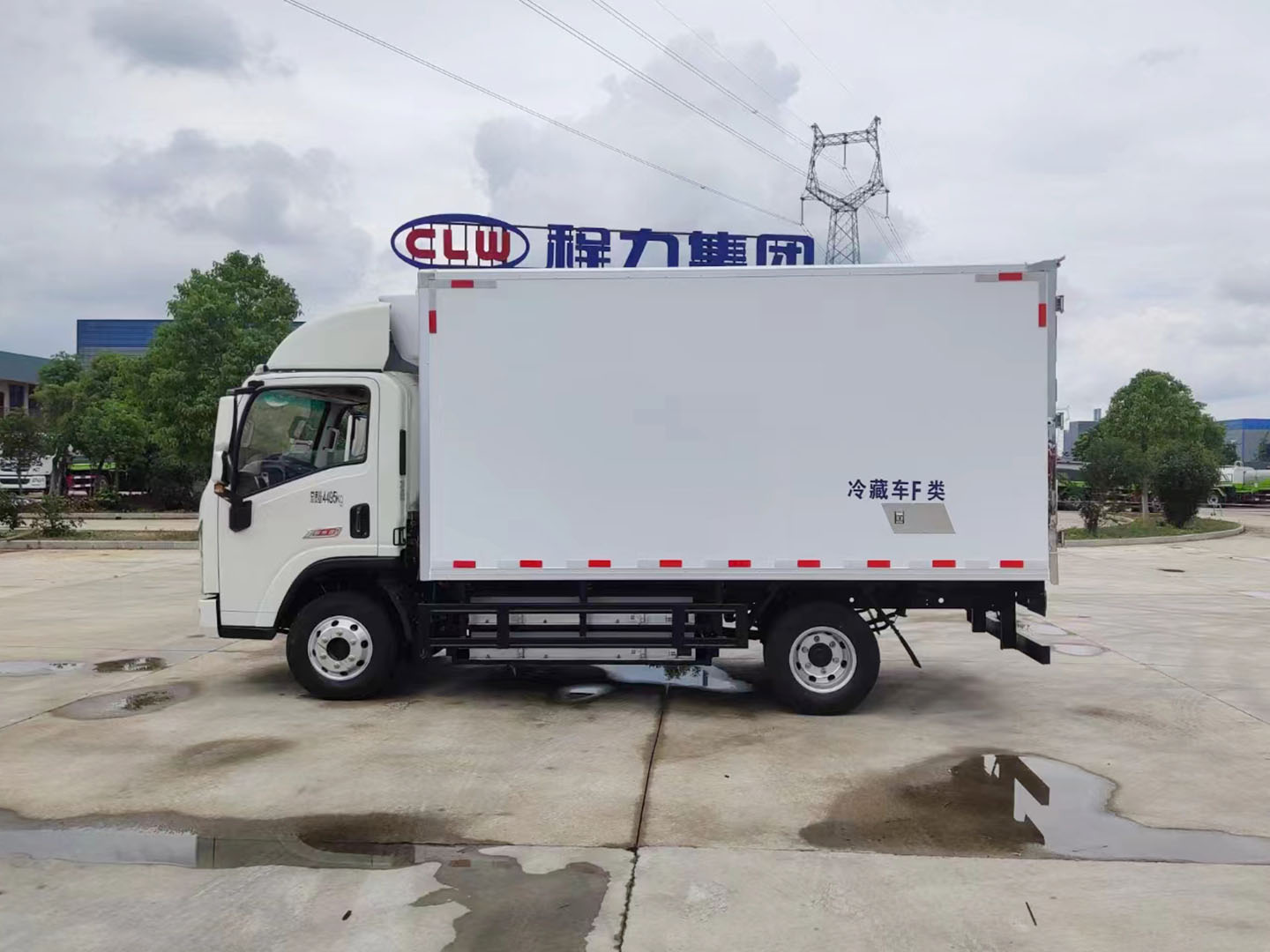 國六陜汽商用純電動(dòng)冷藏車