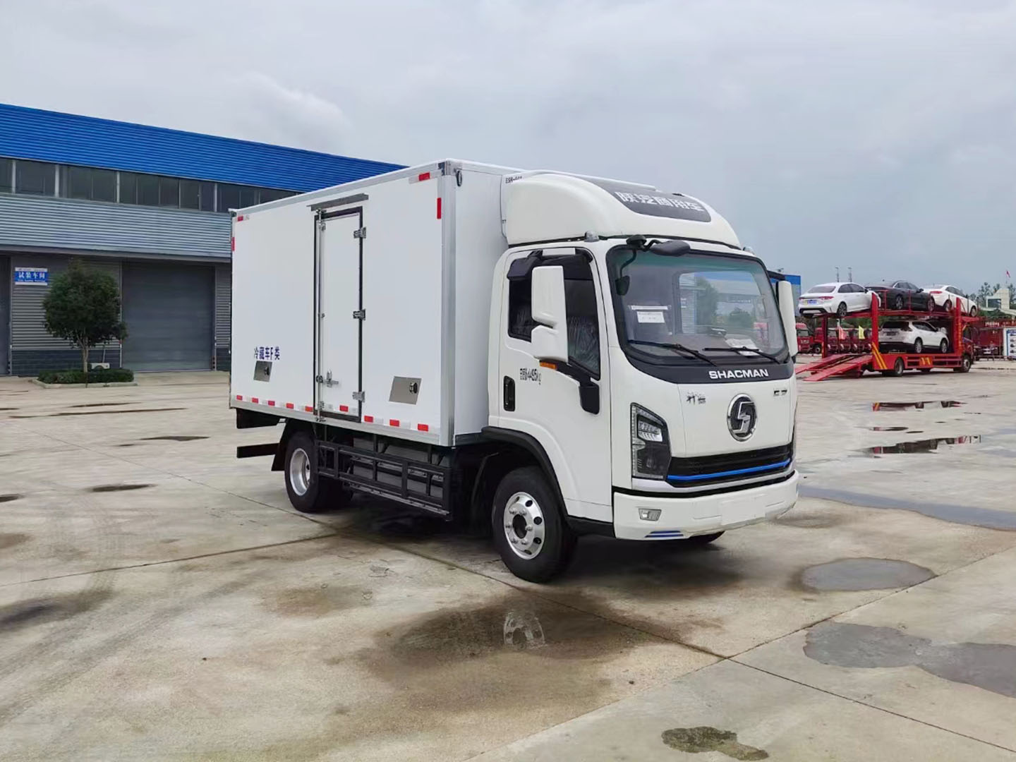 陜汽商用純電動(dòng)冷藏車