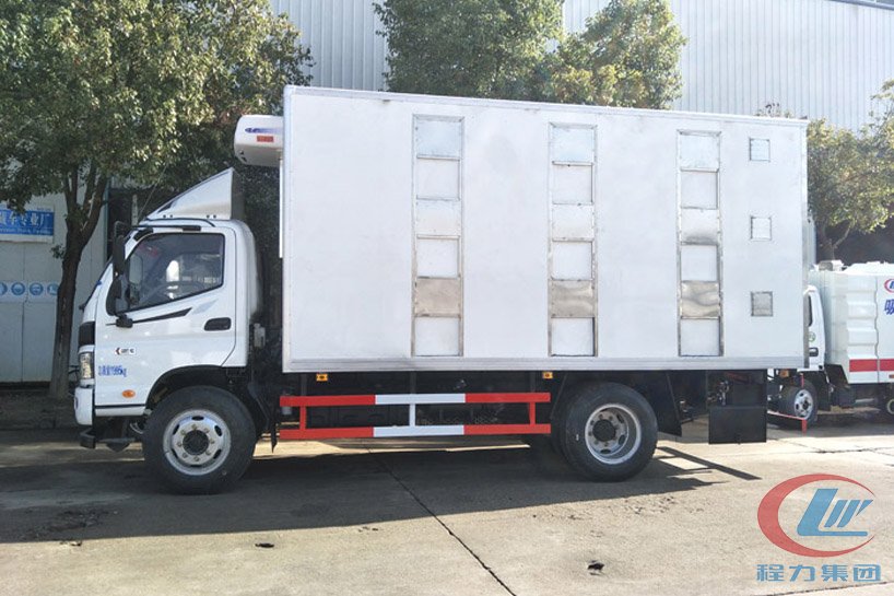 福田5米2運(yùn)輸車(chē)側(cè)面圖