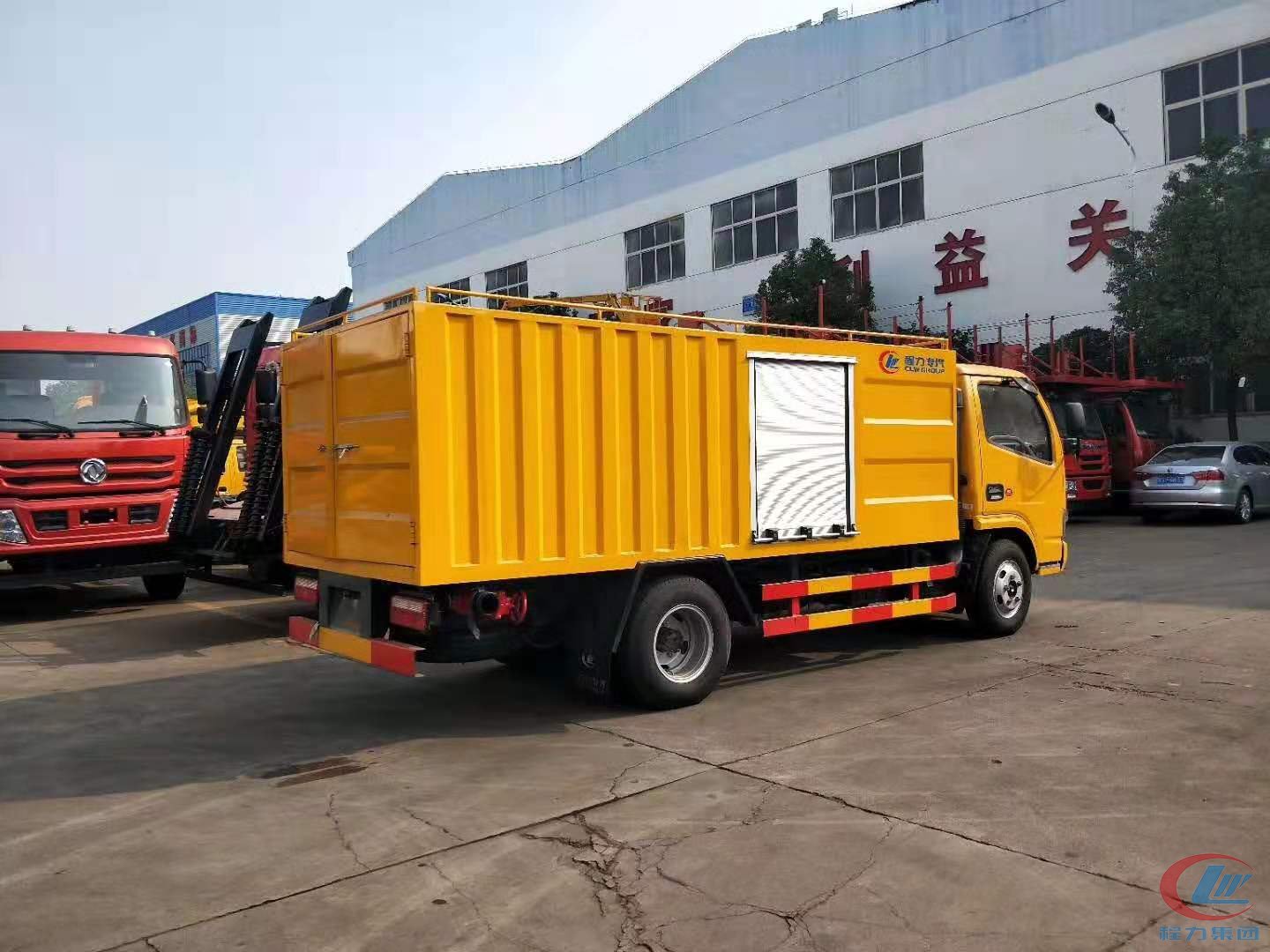 東風(fēng)多利卡D6污水處理車