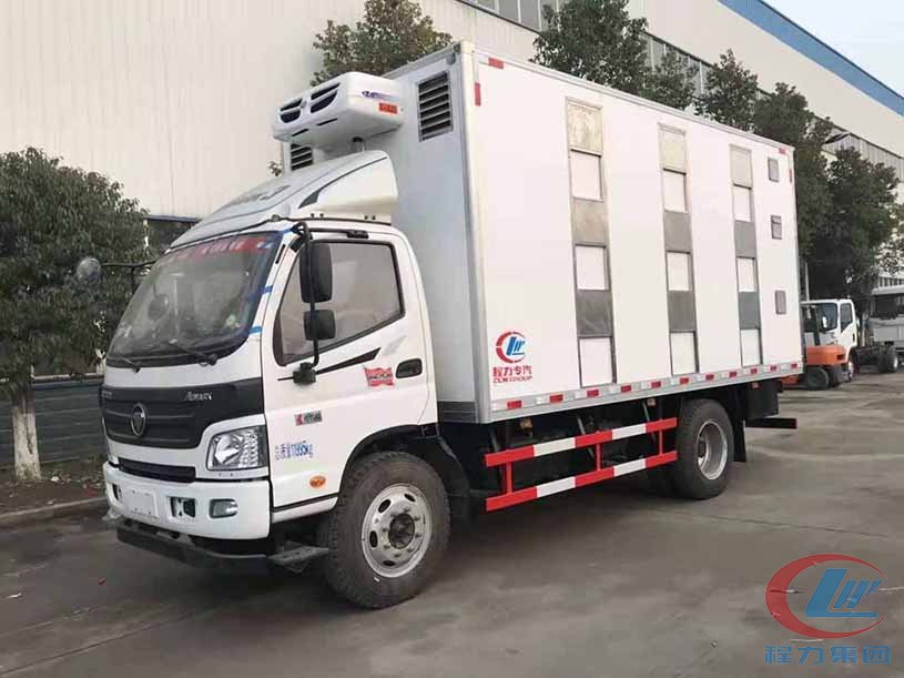 福田歐馬可豬苗運(yùn)輸車(chē)