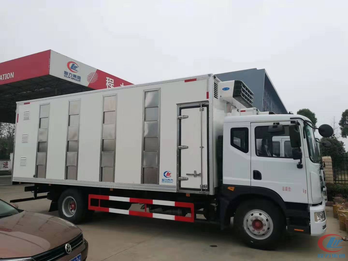 東風(fēng)多利卡D9運(yùn)豬車