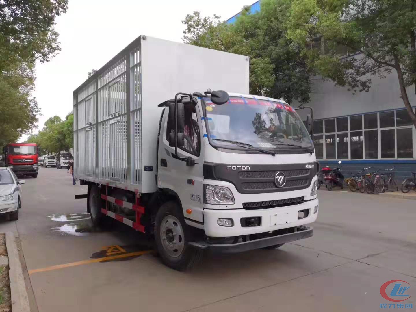 倉(cāng)欄式運(yùn)豬車