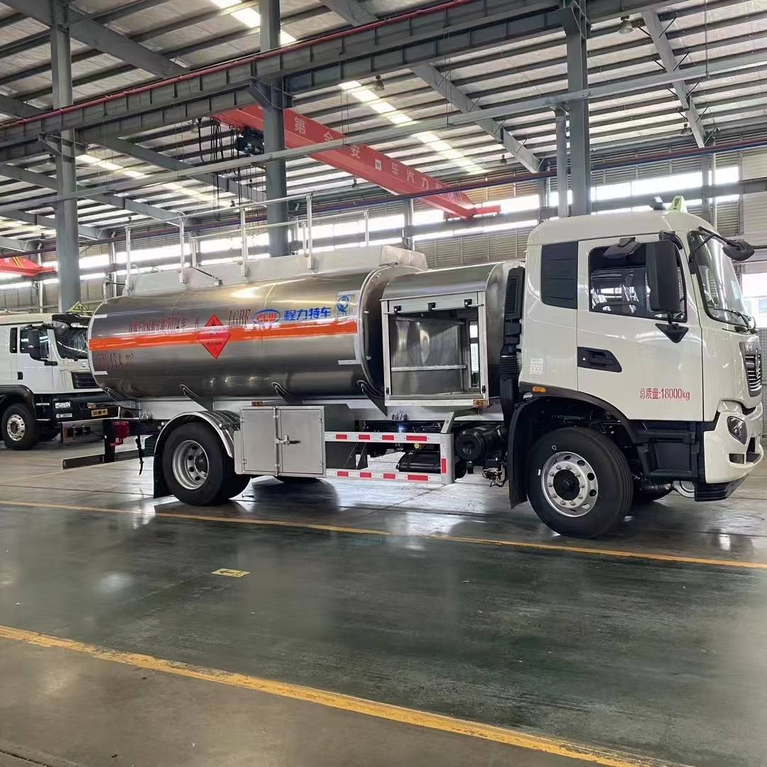 程力汽車飛機(jī)加油車廠家